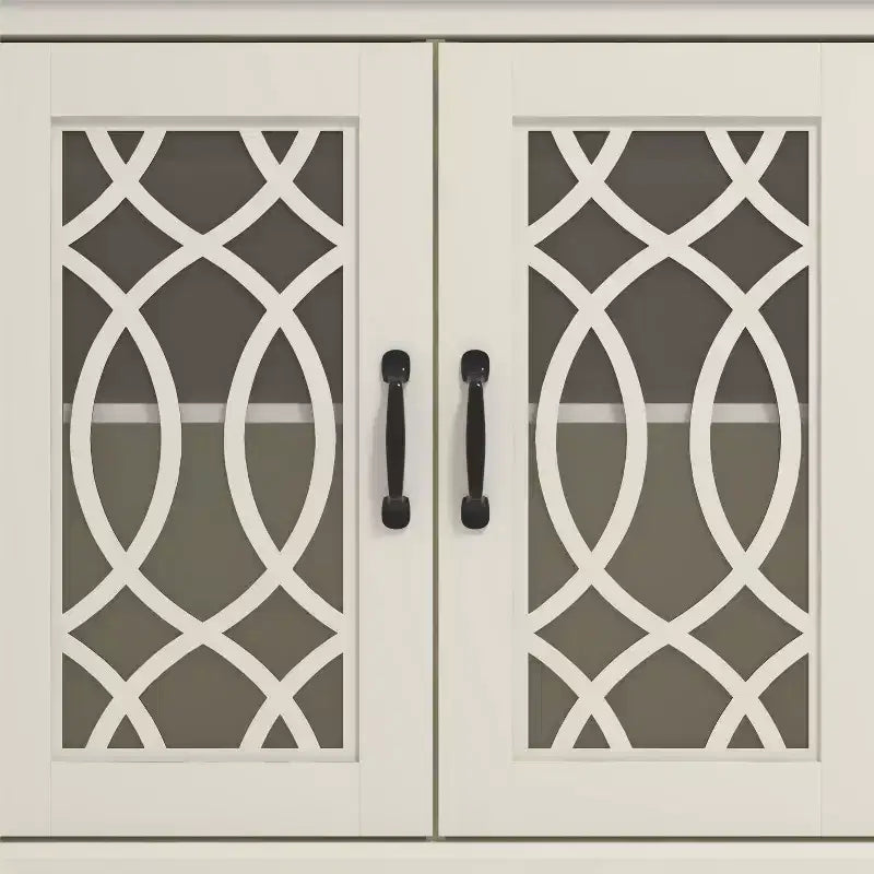 Credenza con ante decorative traforate – 116,1 cm L x 39,9 cm P x 74,4 cm H