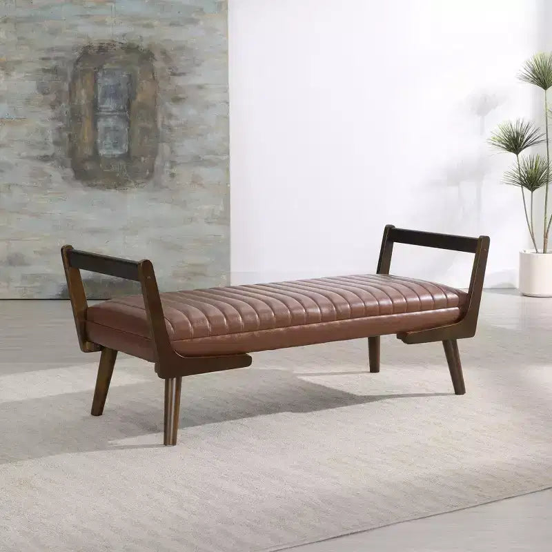 Panca contenitore imbottita in ecopelle con trapuntatura a canale in stile metà secolo, 132 cm, gambe in noce